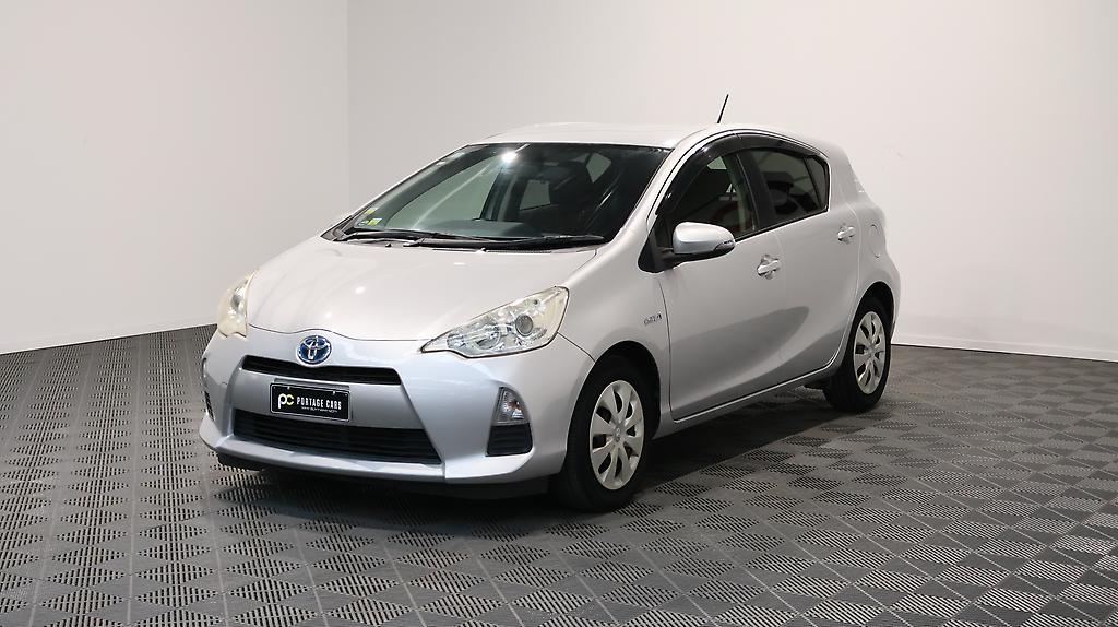 2013 Toyota Aqua G Model + Push Button Start image 354682
