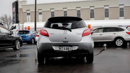 2011 Mazda Demio 13s I stop image 355088
