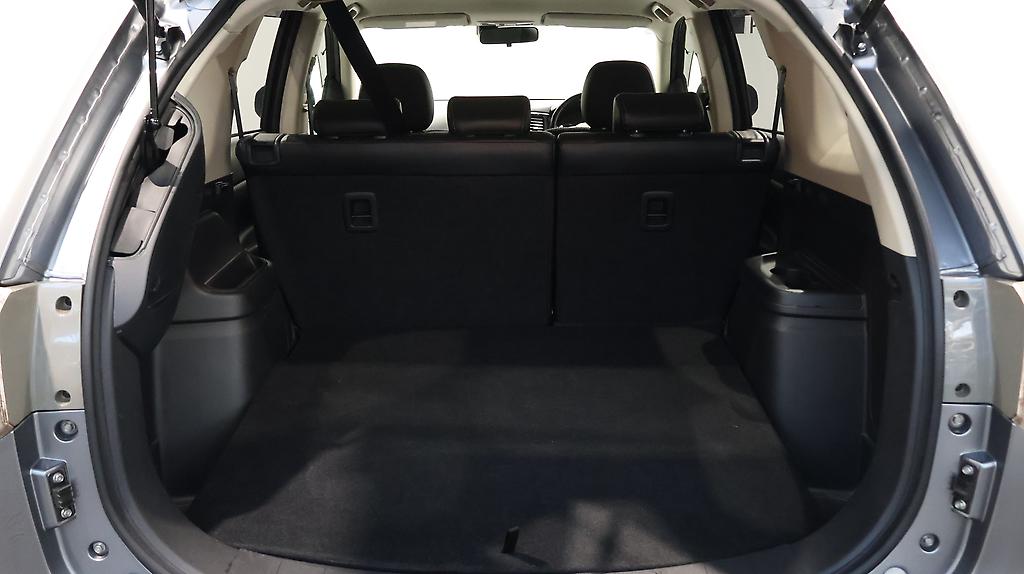 2013 Mitsubishi Outlander PHEV G Navi-Package 4WD image 355301