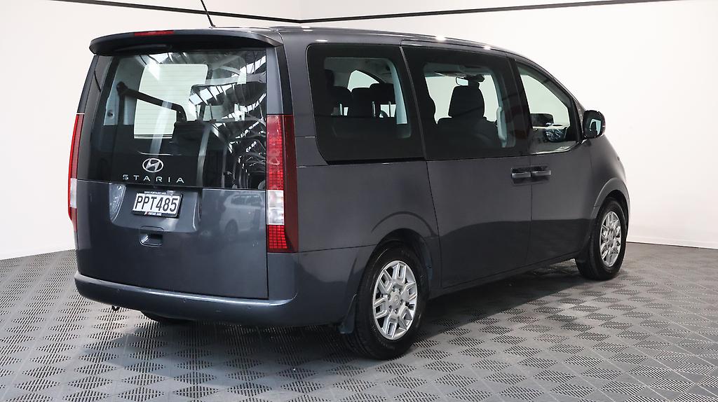 2022 Hyundai Staria 2.2DT/8AT image 357615