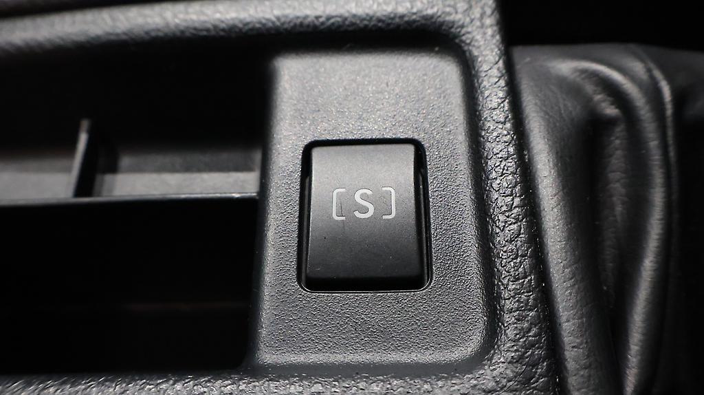 2014 Subaru Impreza Sport 1.6i-L image 356113
