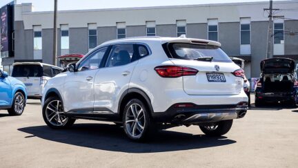 2022 MG HS 2.0PT/4WD/6AT EXCITE NZ NEW image 360669
