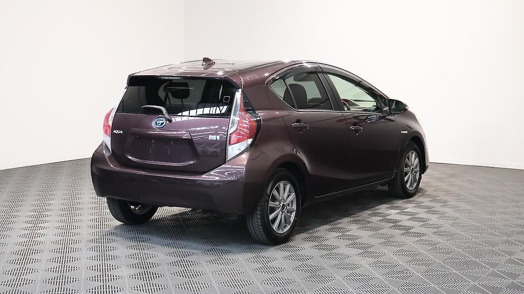 2015 Toyota Aqua S MODEL + PUSH BUTTON START + REVERSING CAMERA image 361833