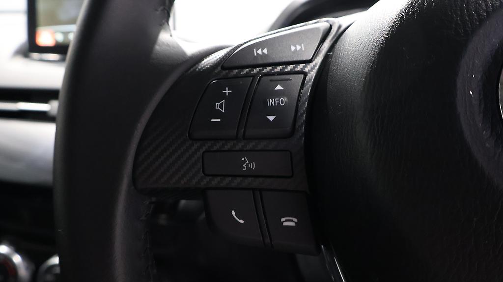 2014 Mazda Demio 13S  + REVERSE CAMERA image 360887