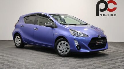 2016 Toyota Aqua G Model, Push Start, Reverse Camera image 360401