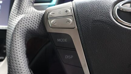 2012 Toyota Alphard 240S image 358701