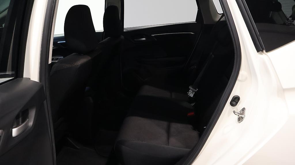 2014 Honda Fit Hybrid F-Package image 360079