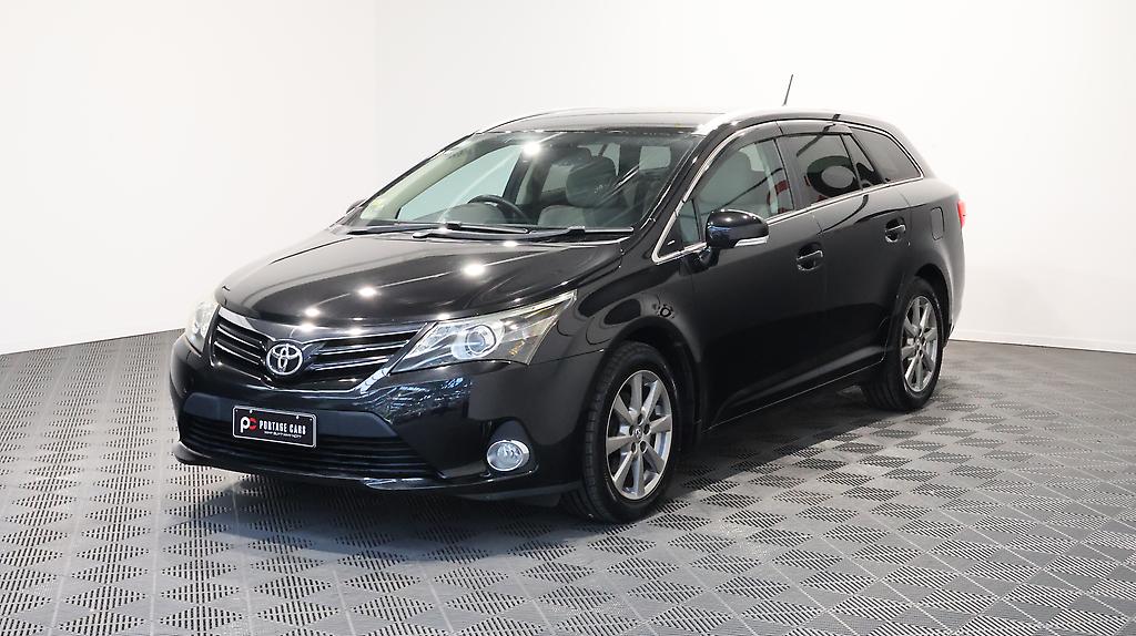 2013 Toyota Avensis Wagon Li image 359795