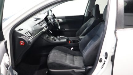 2012 Lexus CT 200h Version C image 359863