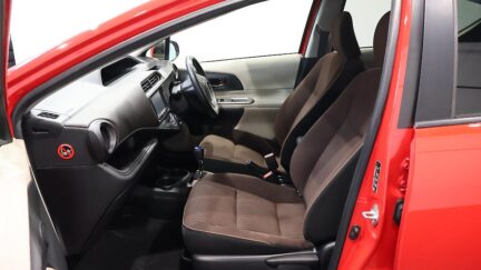 2012 Toyota Aqua G Model + Push Button Start image 359946