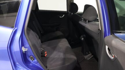 2012 Honda Fit Hybrid XH Selection image 361208