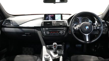 2014 BMW 3 Series 320i M Sport image 361642