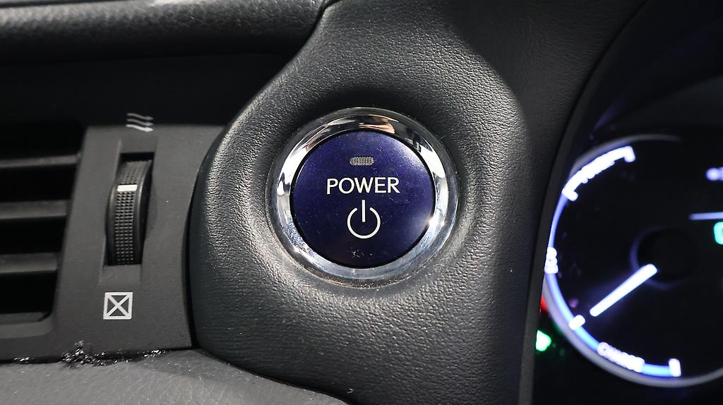 2012 Lexus CT 200h Version C image 361943