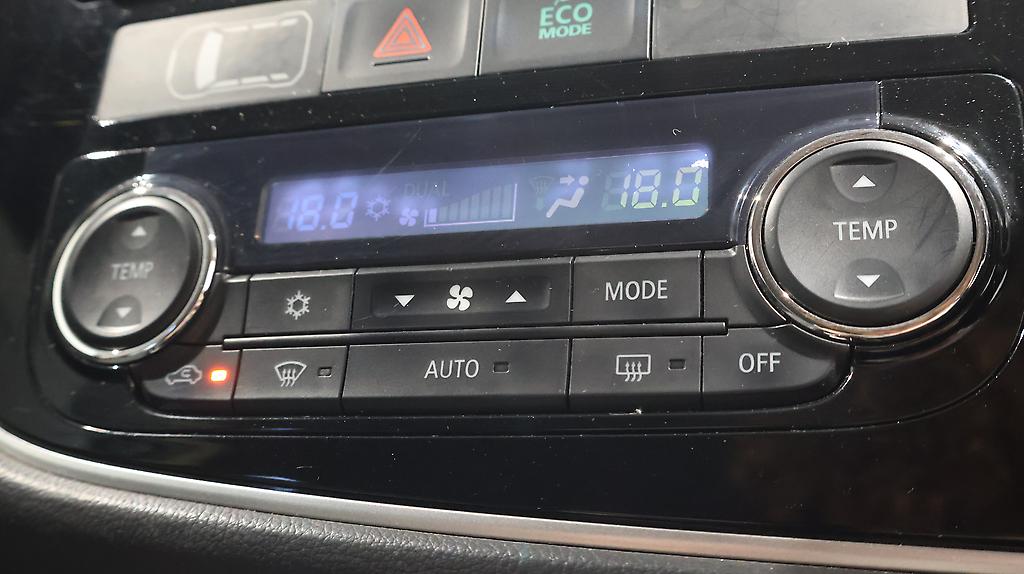 2015 Mitsubishi Outlander Phev image 360771