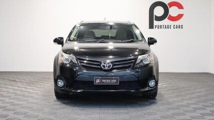 2013 Toyota Avensis Wagon Li image 359794