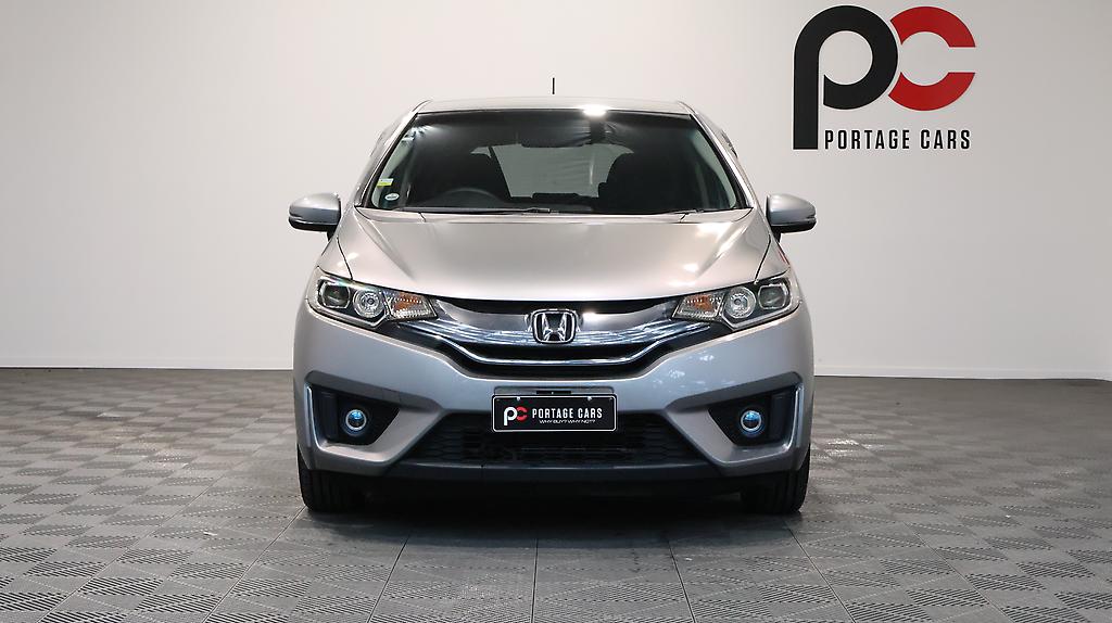 2013 Honda Fit Hybrid L-Package **Low KMs** image 358424