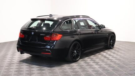 2013 BMW 320i Touring M Sports image 361856