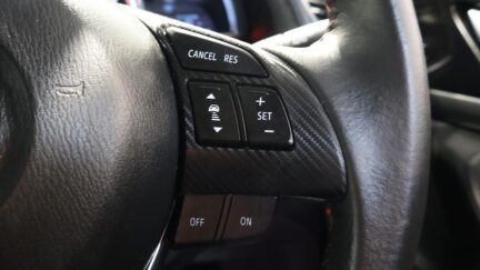 2014 Mazda Axela Sports 20S Touring image 361262