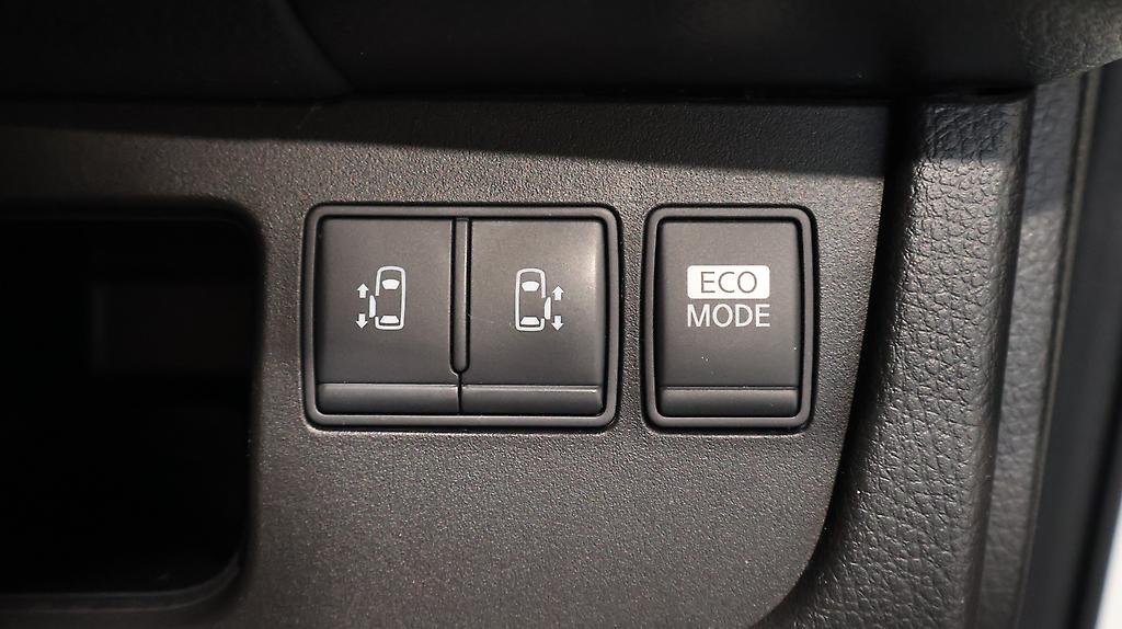 2012 Nissan Serena image 360864