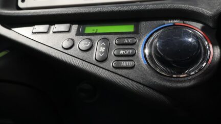 2012 Toyota Aqua S MODEL + PUSH START + REVERSE CAMERA image 360042