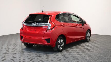 2014 Honda Fit Hybrid F-Package image 358509