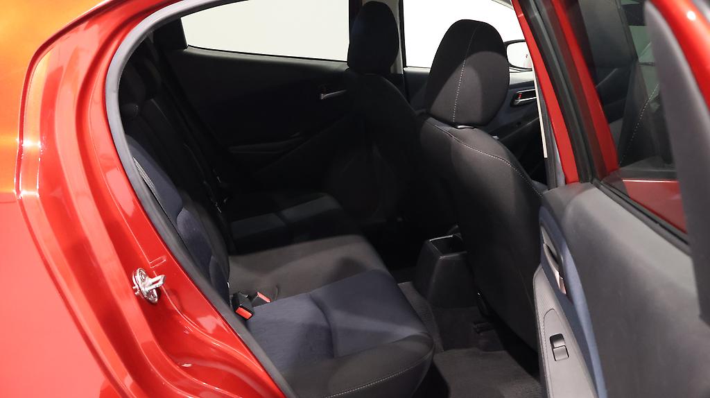 2014 Mazda Demio 13S image 358645