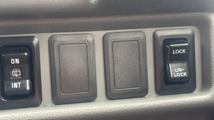 2013 Mitsubishi L300 2.4P LWB 5 DOOR image 358743