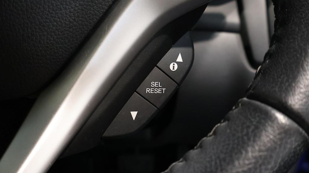 2015 Honda Fit Hybrid L-Package image 362522