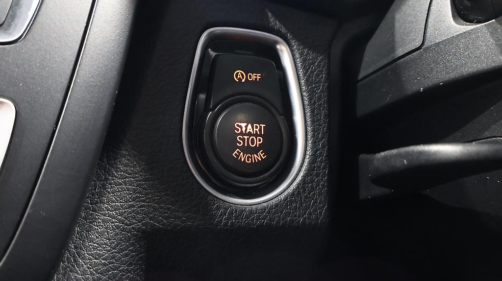 2013 BMW 320i Touring M Sports image 361872