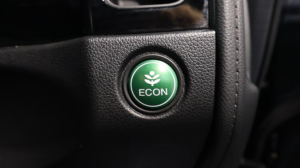 2015 Honda Shuttle Hybrid X new shape image 361712