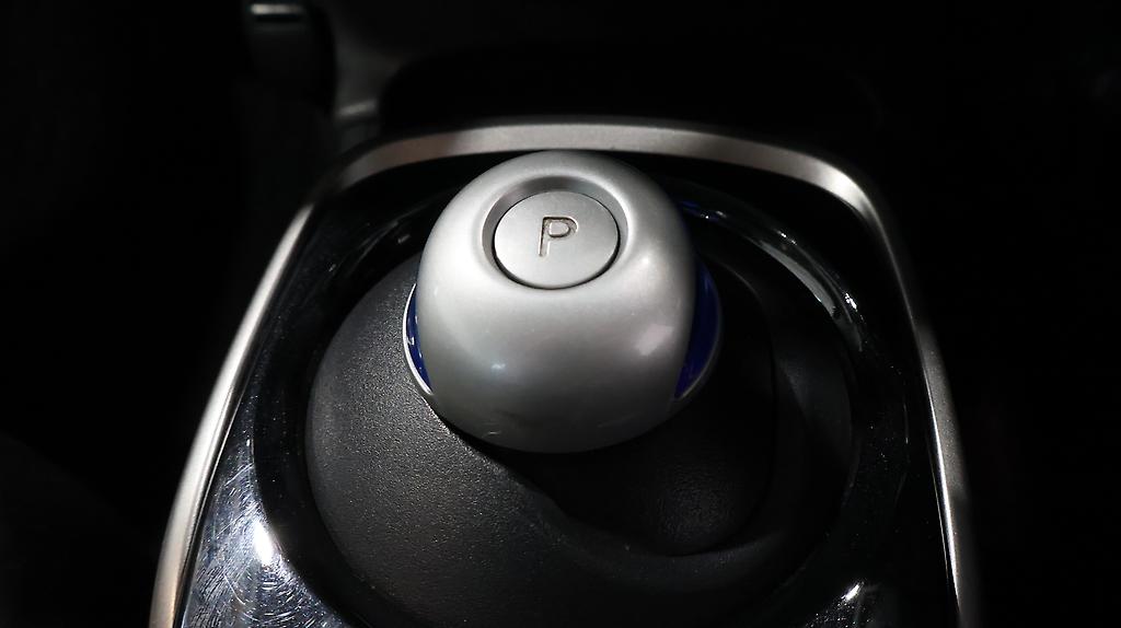 2017 Nissan Note e-Power X image 358879