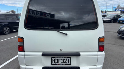 2013 Mitsubishi L300 2.4P LWB 5 DOOR image 358733