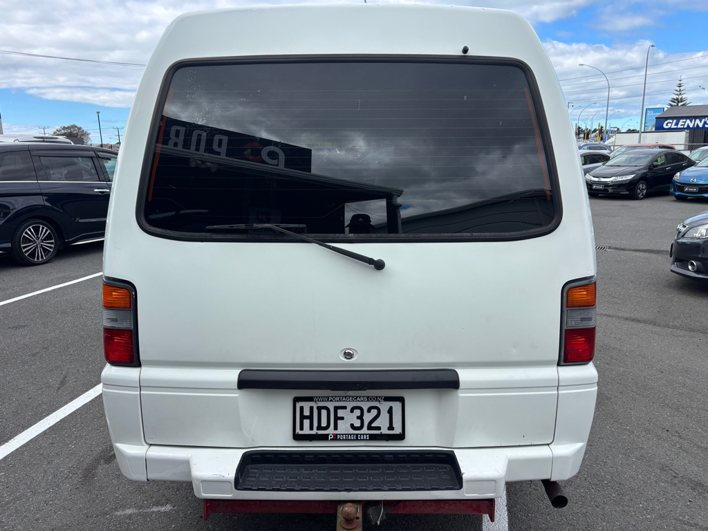 2013 Mitsubishi L300 2.4P LWB 5 DOOR image 358733