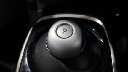 2017 Nissan Note e-Power X image 360021