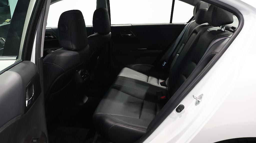 2014 Honda Accord Hybrid LX image 361444