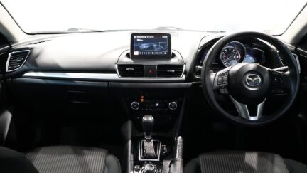 2014 Mazda Axela Sports 20S Touring image 361255