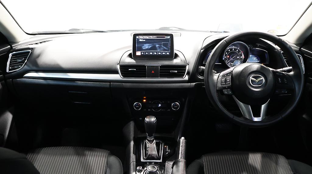2014 Mazda Axela Sports 20S Touring image 361255
