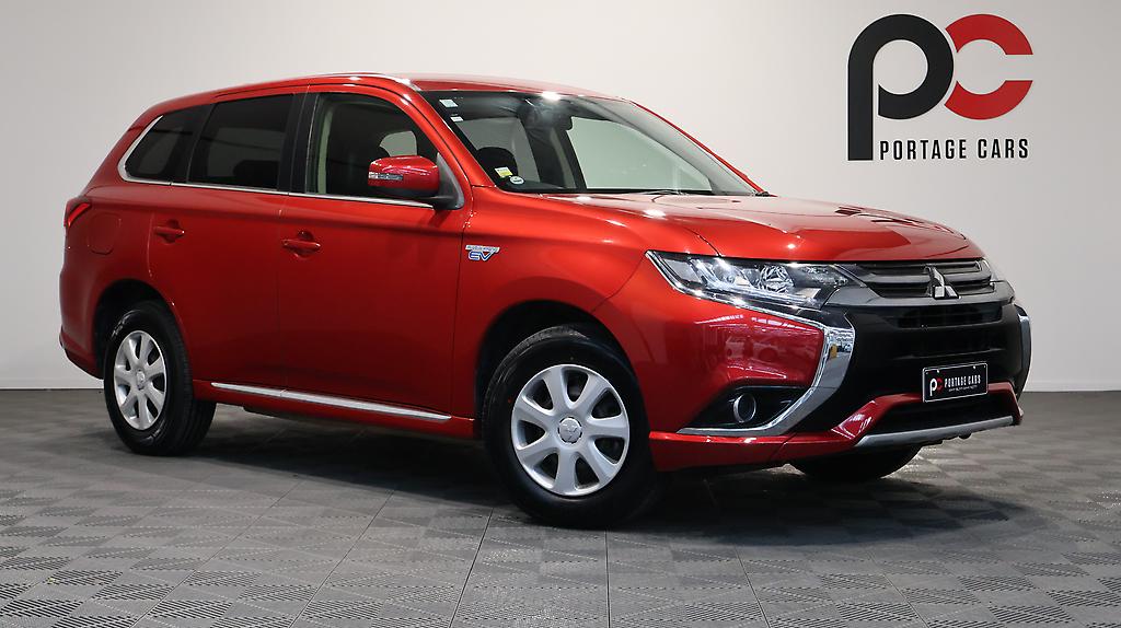 2015 Mitsubishi Outlander Phev image 360756