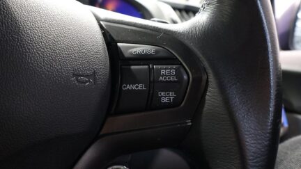 2013 Honda CR-Z REVERSE CAMERA + STEERING WHEEL CONTROLS image 360311