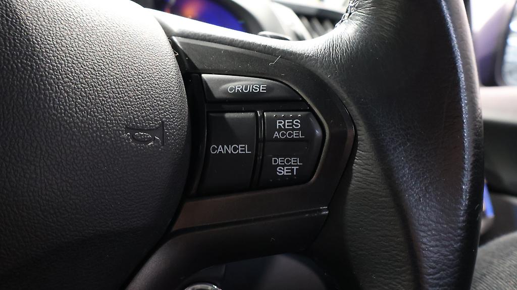 2013 Honda CR-Z REVERSE CAMERA + STEERING WHEEL CONTROLS image 360311