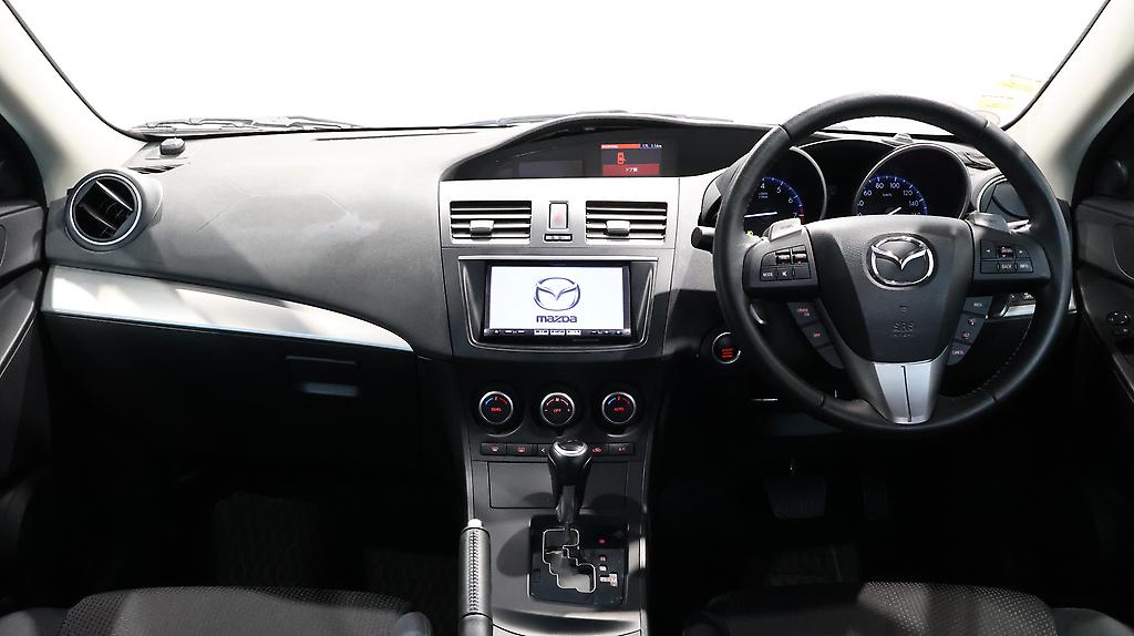 2013 Mazda Axela Sports 20S Skyactiv image 358918