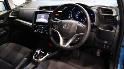 2013 Honda Fit Hybrid F-Package image 359710