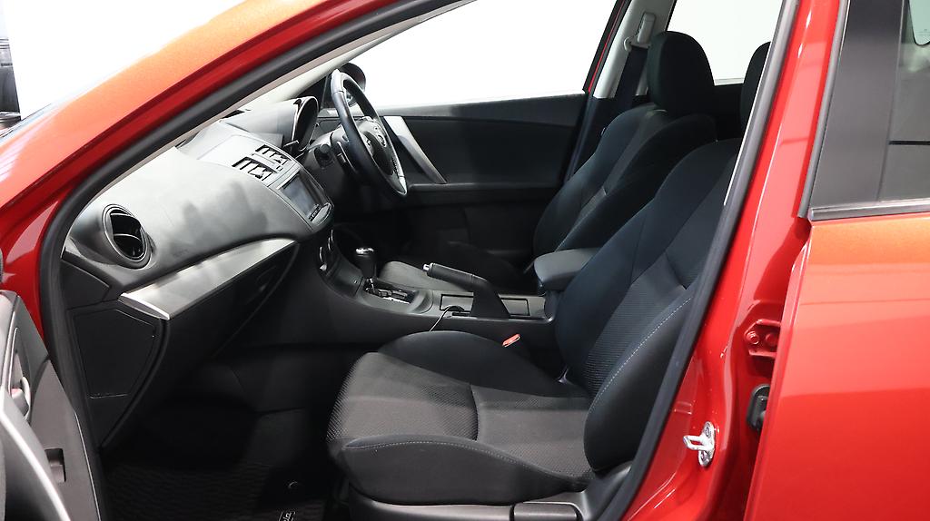 2013 Mazda Axela Sports 20S Skyactiv image 358914