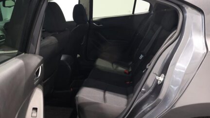 2014 Mazda Axela Sports 20S Touring image 360454