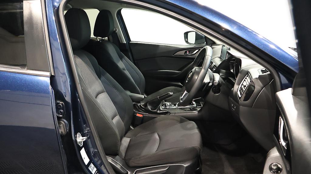 2014 Mazda Axela Sports 20S Touring image 361253