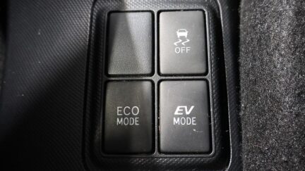 2015 Toyota Aqua Hybrid S Model image 359604