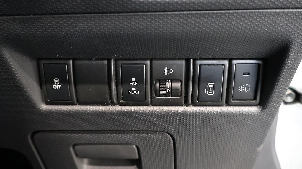2015 Suzuki Solio X – PUSH BUTTON START, CRUISE CONTROL image 358632