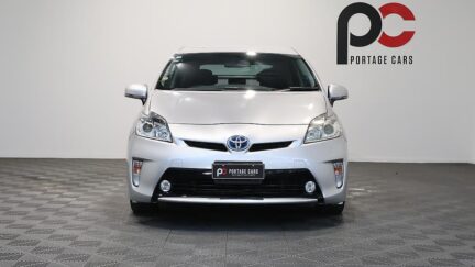 2014 Toyota Prius REVERSE CAMERA + STEERING WHEEL CONTROLS image 359881