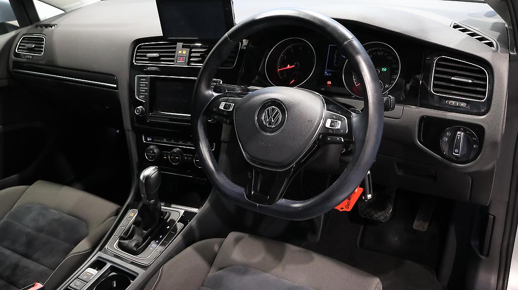 2013 Volkswagen Golf TSI High Line BMT image 360124