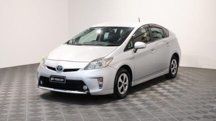 2012 Toyota Prius S Model + Push Button Start image 361656